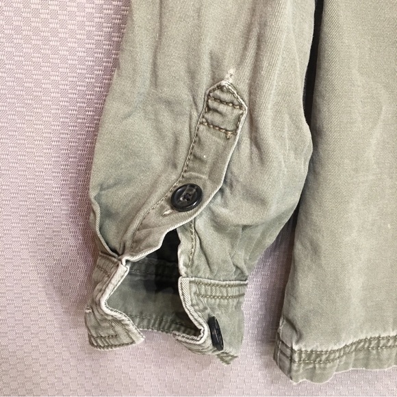 XXI Los Angeles Olive Green Military Shirt Womens Size Small - Picture 10 of 12